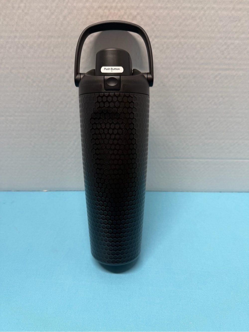 Owala 30 oz free sip Insulated Travel Bottle - Black - Picture 2 of 5